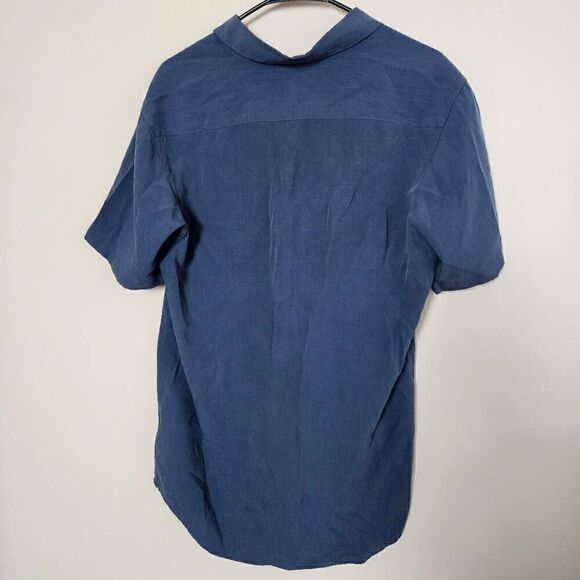 Columbia Short Sleeved Button Down Shirt - Picture 8 of 8